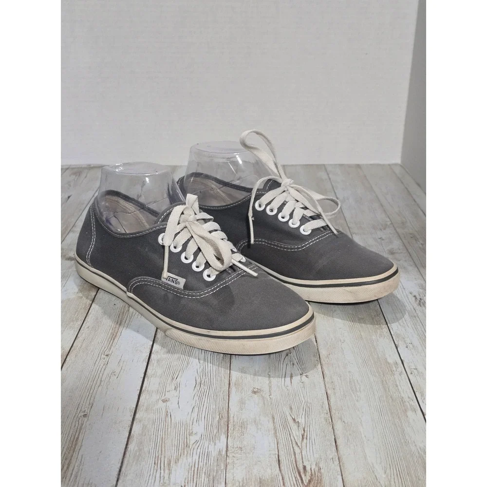VANS Grey Old School Canvas Low Top Lace‎ Up Sneakers Men US 6, Women Size 7.5